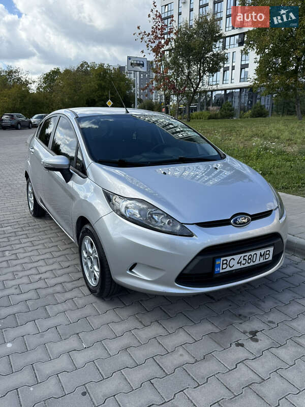 Ford Fiesta 2011