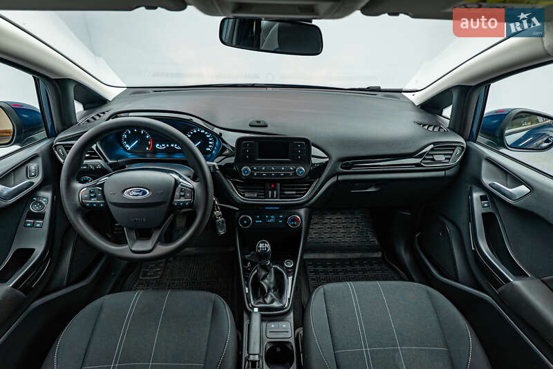 Хэтчбек Ford Fiesta 2018 в Киеве фото 10 Хэтчбек Ford Fiesta 2018 в Киеве
