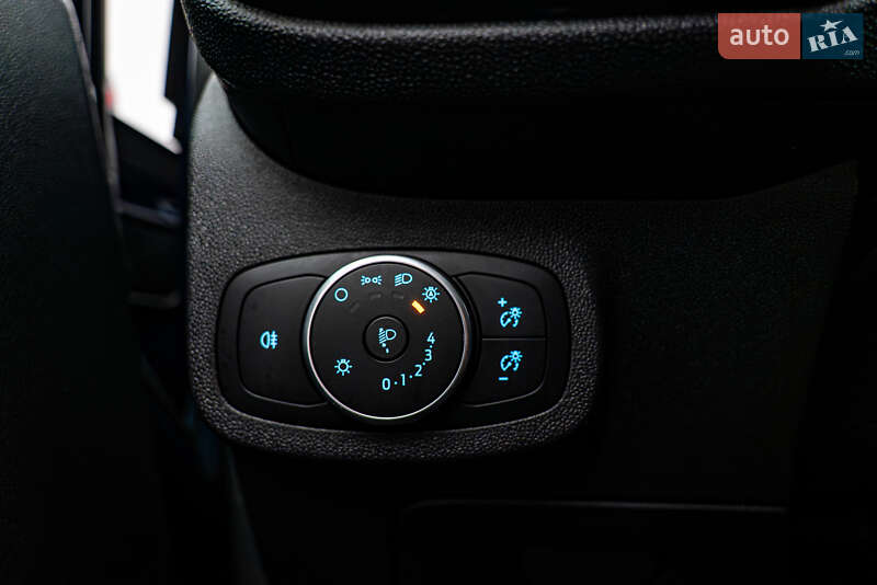 Хэтчбек Ford Fiesta 2018 в Киеве фото 15 Хэтчбек Ford Fiesta 2018 в Киеве