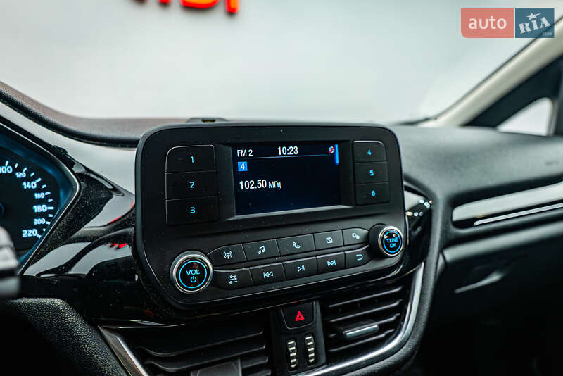 Хэтчбек Ford Fiesta 2018 в Киеве фото 17 Хэтчбек Ford Fiesta 2018 в Киеве