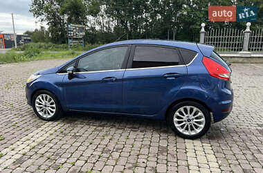Хэтчбек Ford Fiesta 2009 в 