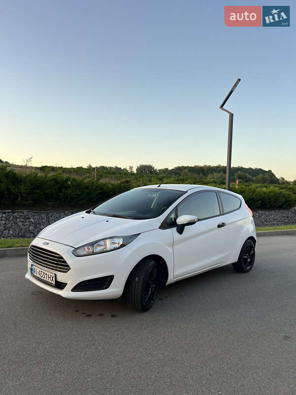 Хэтчбек Ford Fiesta 2014 в Киеве фото 16 Хэтчбек Ford Fiesta 2014 в Киеве
