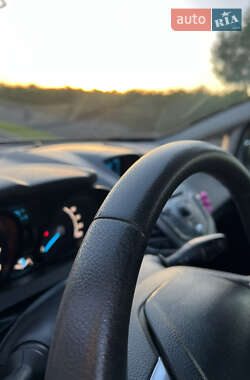 Хэтчбек Ford Fiesta 2014 в 