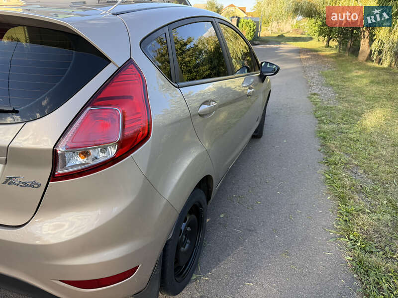 Хэтчбек Ford Fiesta 2016 в Мукачево фото 9 Хэтчбек Ford Fiesta 2016 в Мукачево