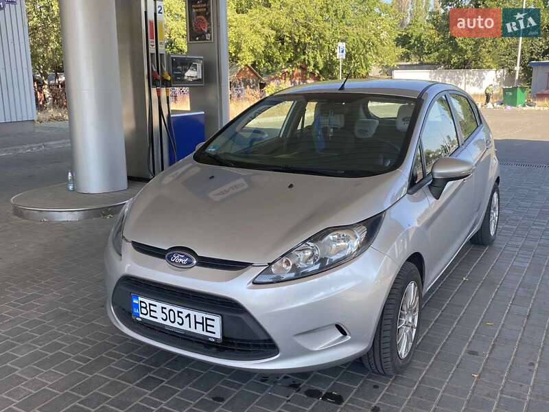 Хэтчбек Ford Fiesta 2012 в Николаеве