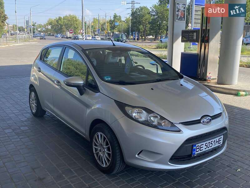 Хэтчбек Ford Fiesta 2012 в Николаеве
