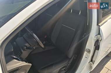 Хэтчбек Ford Fiesta 2013 в 