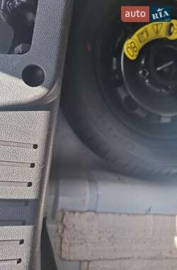 Хэтчбек Ford Fiesta 2013 в 