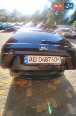Хэтчбек Ford Fiesta 2007 в 