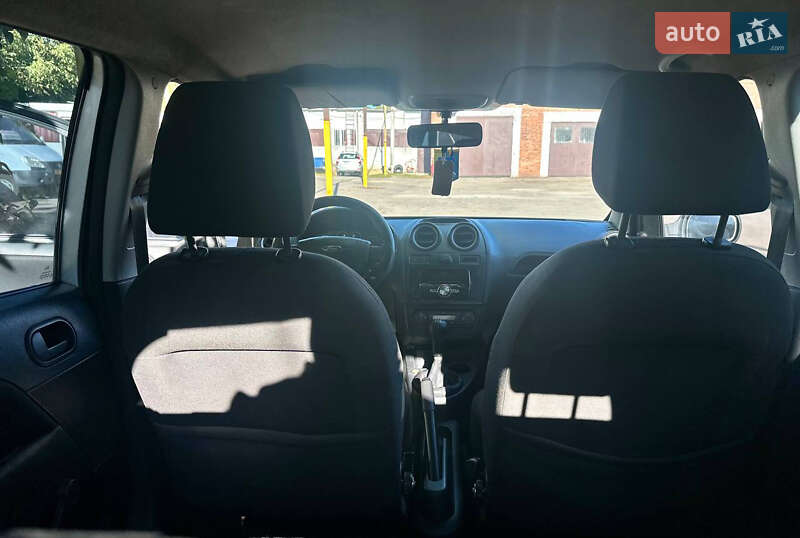 Хэтчбек Ford Fiesta 2008 в Сумах