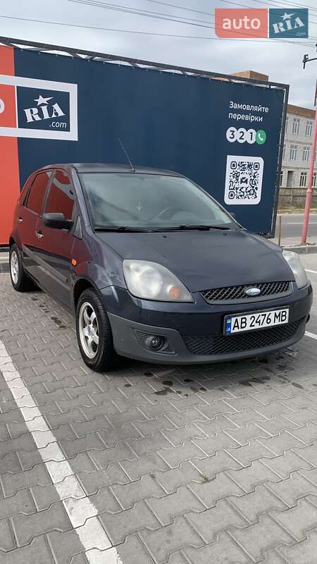 Хэтчбек Ford Fiesta 2006 в Виннице