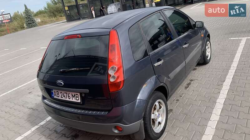 Хэтчбек Ford Fiesta 2006 в Виннице