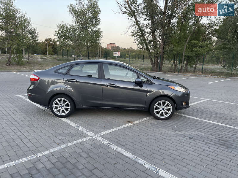 Седан Ford Fiesta 2019 в Запорожье