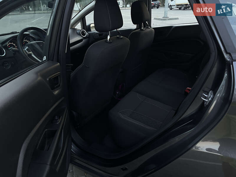 Седан Ford Fiesta 2019 в Запорожье