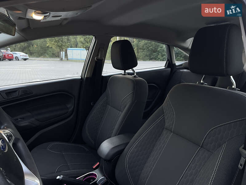 Седан Ford Fiesta 2019 в Запорожье