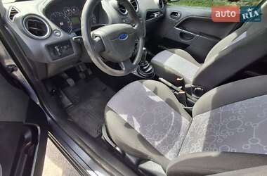 Хэтчбек Ford Fiesta 2007 в 