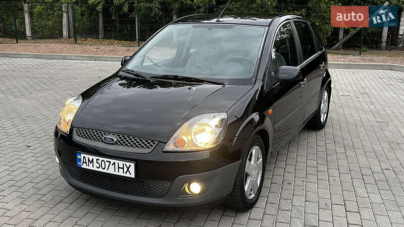 Хэтчбек Ford Fiesta 2007 в Житомире