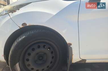 Хетчбек Ford Fiesta 2013 в 