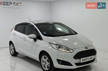 Хэтчбек Ford Fiesta 2018 в 