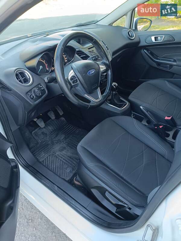 Хэтчбек Ford Fiesta 2014 в Белой Церкви