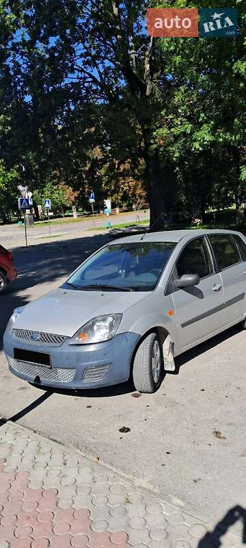 Хэтчбек Ford Fiesta 2008 в Каменец-Подольском
