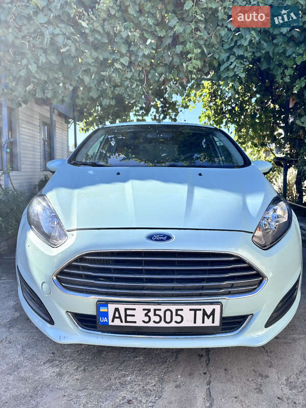 Хэтчбек Ford Fiesta 2016 в Павлограде
