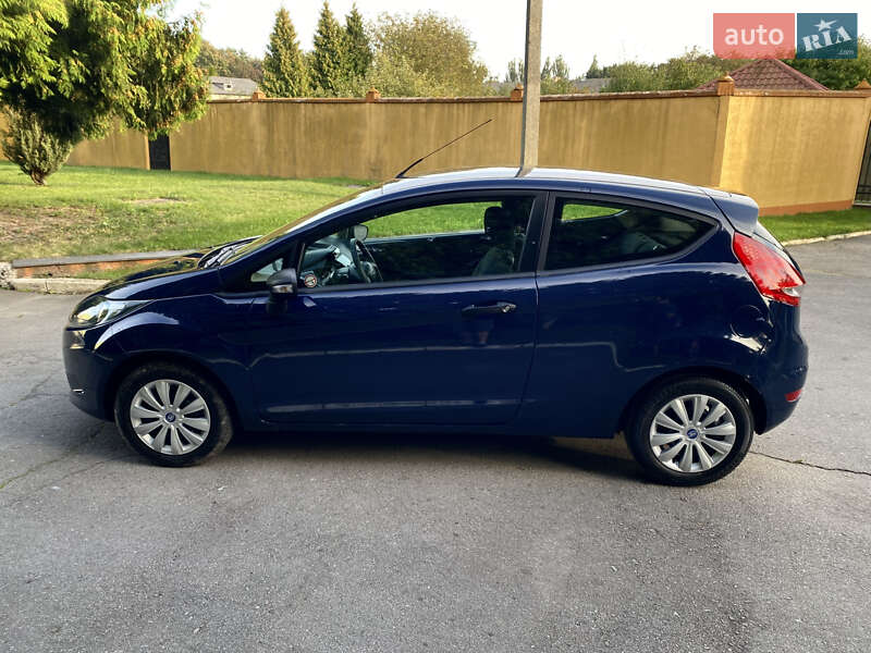 Хэтчбек Ford Fiesta 2012 в Ровно фото 2 Хэтчбек Ford Fiesta 2012 в Ровно