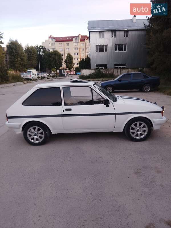 Хетчбек Ford Fiesta 1986 в Тернополі