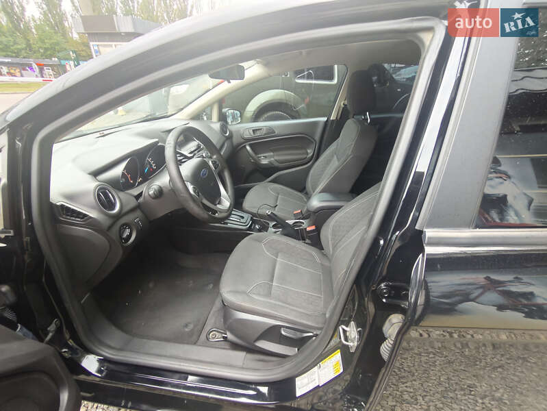 Седан Ford Fiesta 2019 в Киеве