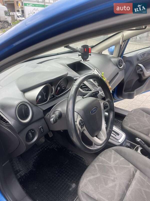 Седан Ford Fiesta 2011 в Ивано-Франковске фото 2 Седан Ford Fiesta 2011 в Ивано-Франковске