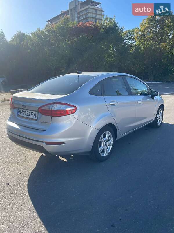 Седан Ford Fiesta 2014 в Одессе