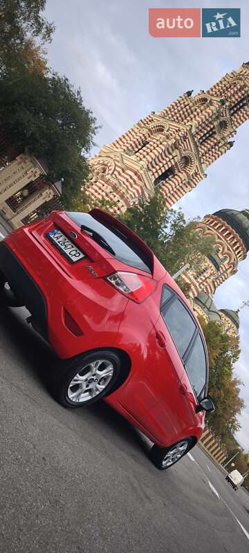 Хетчбек Ford Fiesta 2014 в Харкові