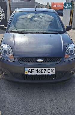 Хэтчбек Ford Fiesta 2008 в 