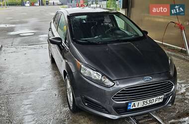 Седан Ford Fiesta 2017 в 
