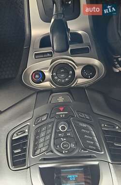 Седан Ford Fiesta 2017 в 
