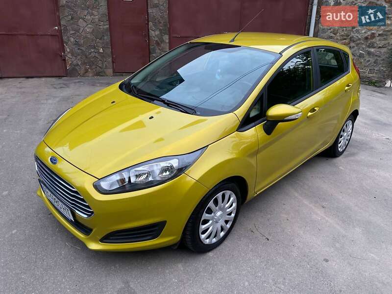 Хэтчбек Ford Fiesta 2013 в Виннице