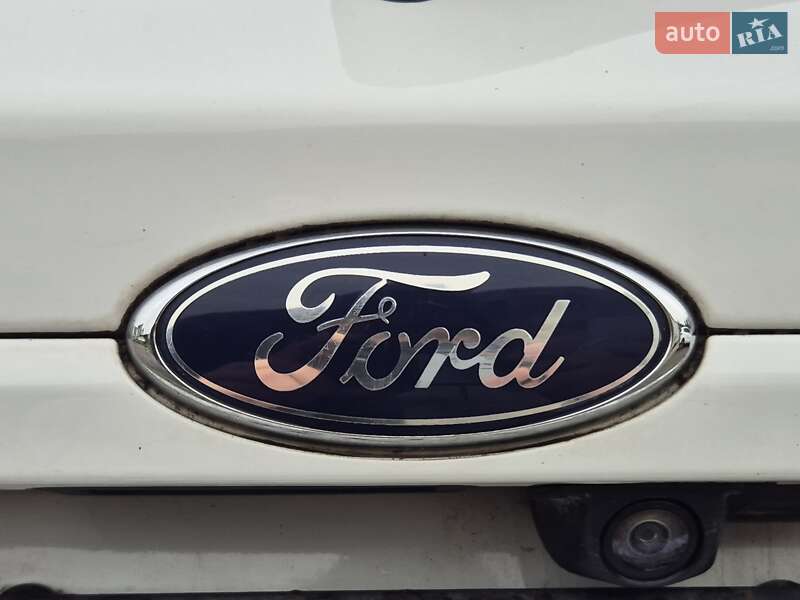 Хэтчбек Ford Fiesta 2019 в Киеве