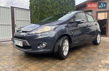 Хэтчбек Ford Fiesta 2012 в Львове