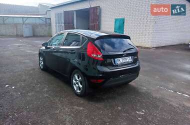 Хетчбек Ford Fiesta 2011 в Рівному