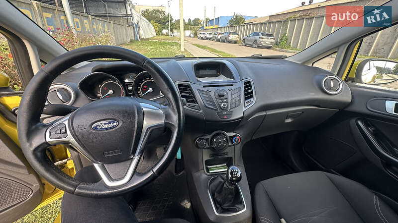 Хэтчбек Ford Fiesta 2013 в Черкассах фото 11 Хэтчбек Ford Fiesta 2013 в Черкассах