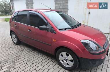 Хэтчбек Ford Fiesta 2007 в 