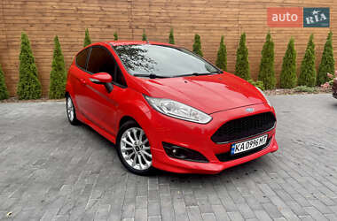 Хэтчбек Ford Fiesta 2013 в Киеве