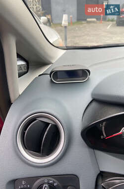 Хэтчбек Ford Fiesta 2011 в 