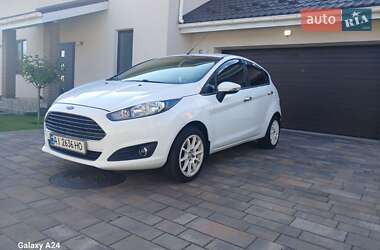 Хэтчбек Ford Fiesta 2013 в 