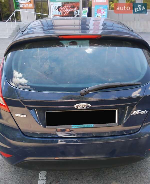 Хэтчбек Ford Fiesta 2011 в Хмельницком