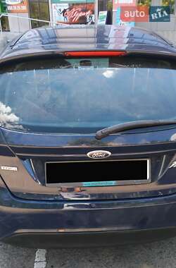Хэтчбек Ford Fiesta 2011 в 