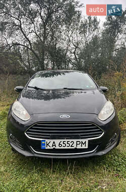 Хэтчбек Ford Fiesta 2014 в Киеве