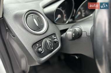 Хэтчбек Ford Fiesta 2013 в 