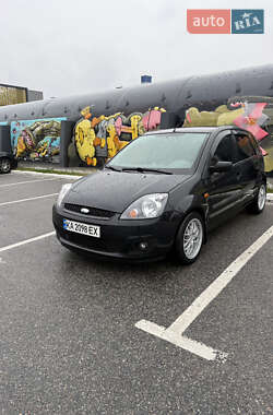 Хэтчбек Ford Fiesta 2008 в 