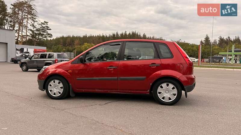 Хэтчбек Ford Fiesta 2007 в Харькове